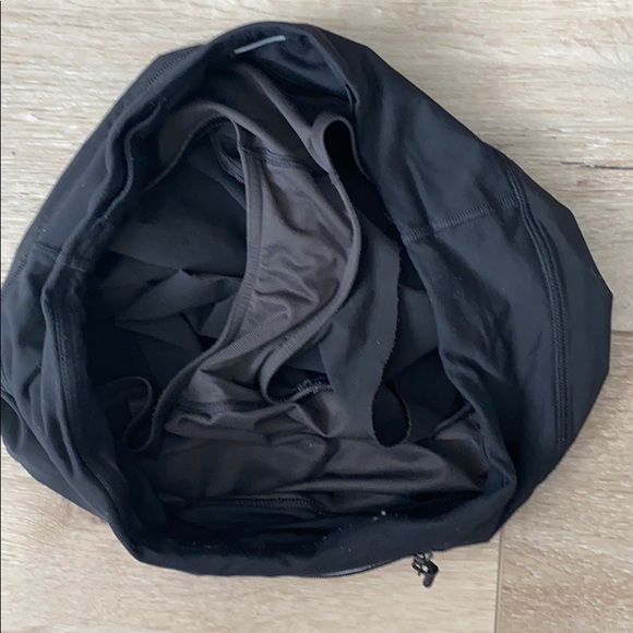 Lululemon black speed shorts - Picture 4 of 4